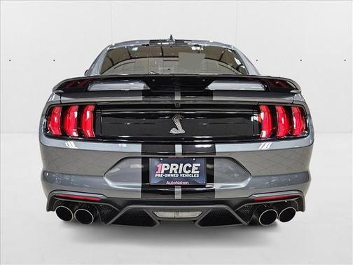 2022 Ford Shelby GT500 Base