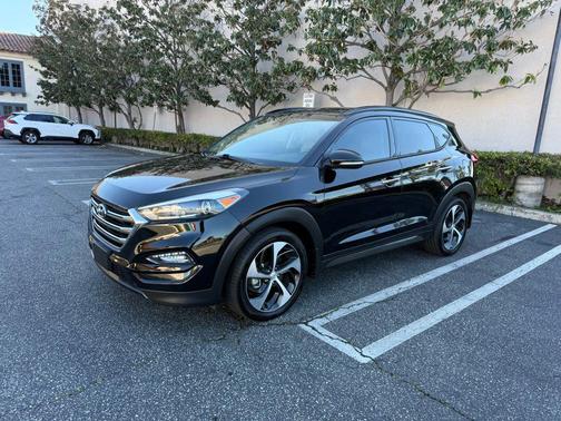 2016 Hyundai TUCSON Limited