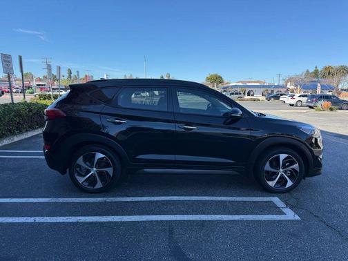 2016 Hyundai TUCSON Limited