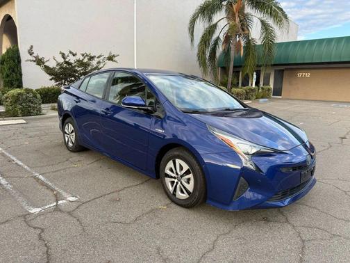 2017 Toyota Prius Two