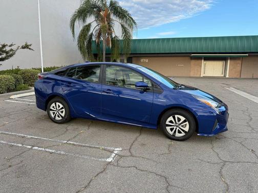 2017 Toyota Prius Two
