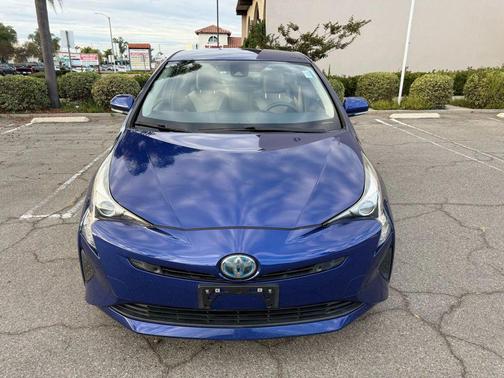 2017 Toyota Prius Two