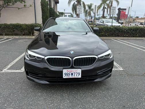 2019 BMW 530e xDrive iPerformance
