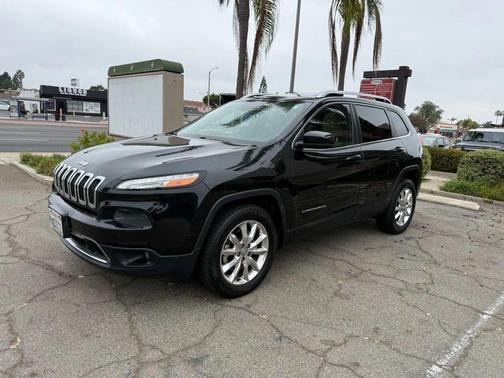 2015 Jeep Cherokee Sport