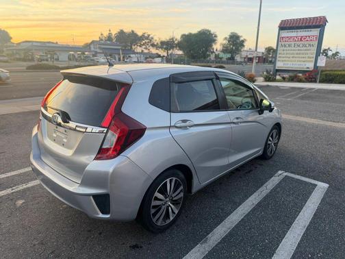Alabaster Silver Metallic 2015 Honda Fit EX