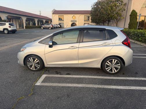 Alabaster Silver Metallic 2015 Honda Fit EX