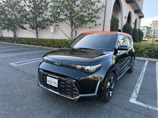 Fusion Black 2023 Kia Soul GT-Line