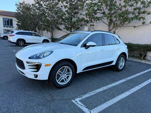 2018 Porsche Macan Sport Edition
