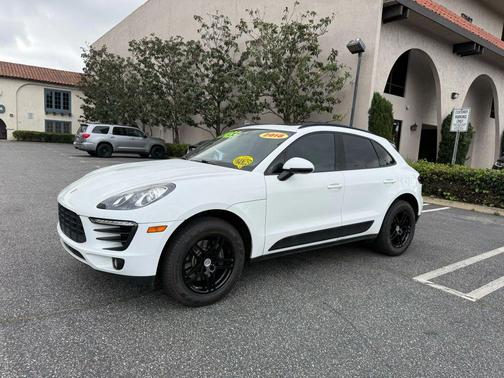 2018 Porsche Macan Sport Edition