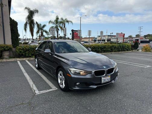 2013 BMW 328 328i Sedan 4D
