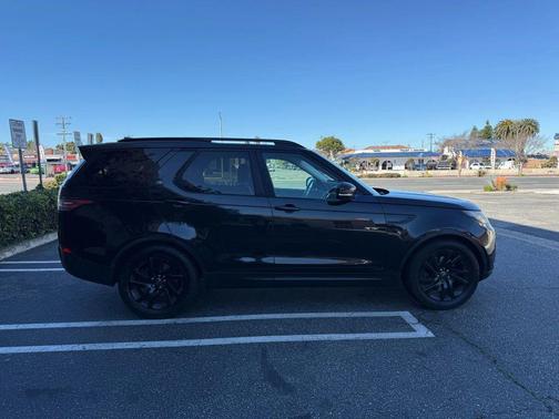 2017 Land Rover Discovery HSE