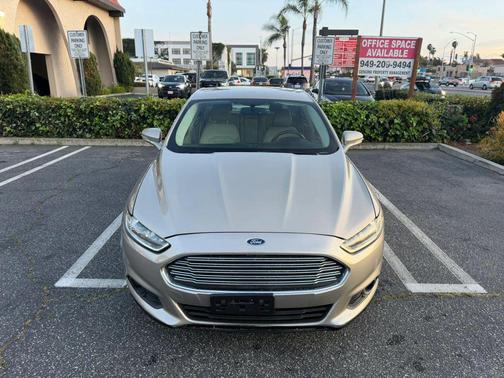 2016 Ford Fusion Energi SE Luxury