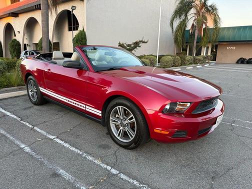 2012 Ford Mustang V6 Premium