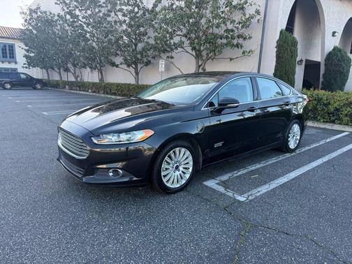 2015 Ford Fusion Energi SE Luxury