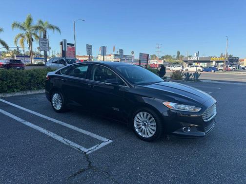 2015 Ford Fusion Energi SE Luxury