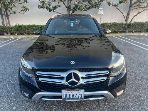 Black 2018 Mercedes-Benz GLC 300 Base