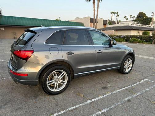 2015 Audi Q5 2.0T Premium Plus