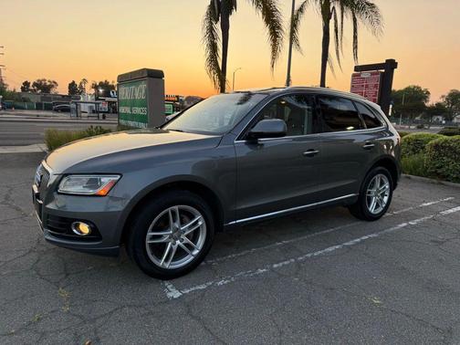 2015 Audi Q5 2.0T Premium Plus