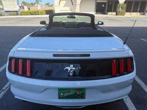2016 Ford Mustang V6