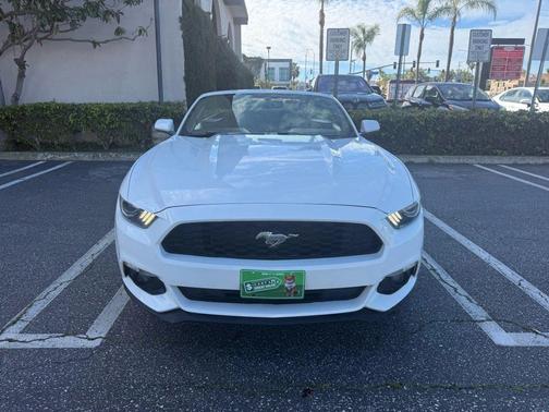 2016 Ford Mustang V6