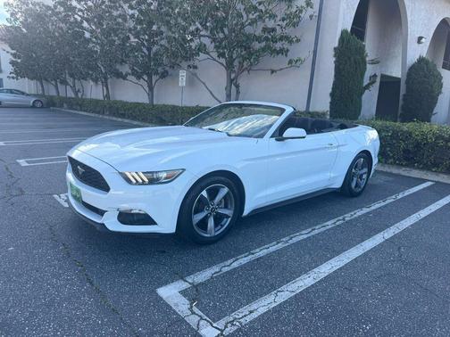 2016 Ford Mustang V6