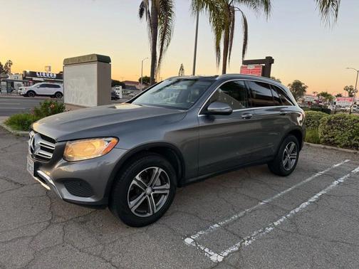 2016 Mercedes-Benz GLC 300 Base
