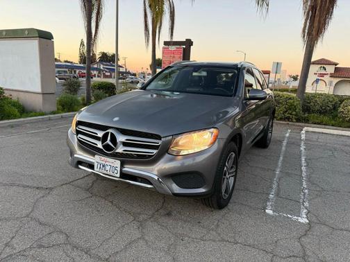 2016 Mercedes-Benz GLC 300 Base