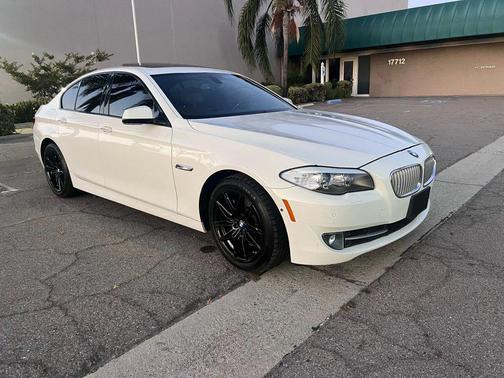 2013 BMW ActiveHybrid 5 ActiveHybrid 5 Sedan 4D