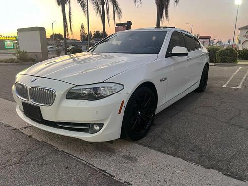 2013 BMW ActiveHybrid 5 ActiveHybrid 5 Sedan 4D