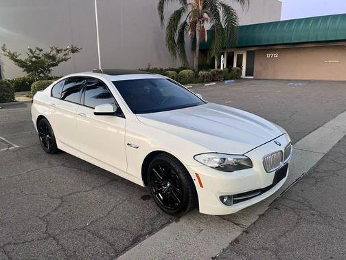 2013 BMW ActiveHybrid 5 ActiveHybrid 5 Sedan 4D