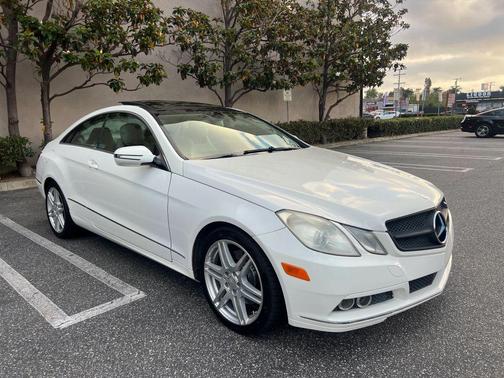 White 2010 Mercedes-Benz E-Class E 350 Coupe 2D