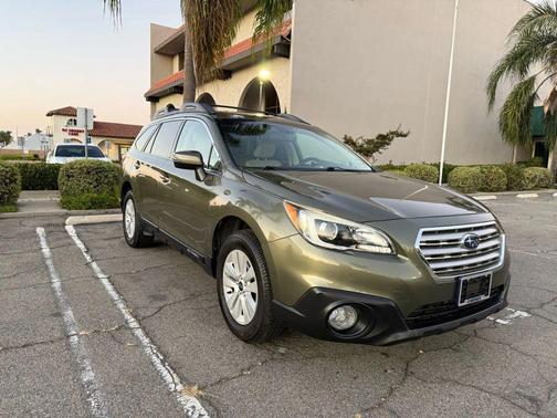 2015 Subaru Outback 2.5i Premium