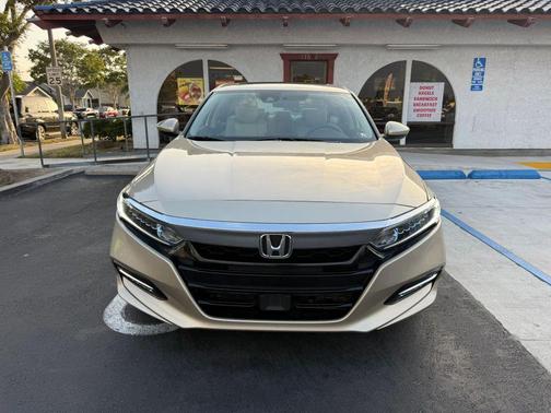 Tan 2018 Honda Accord Hybrid EX