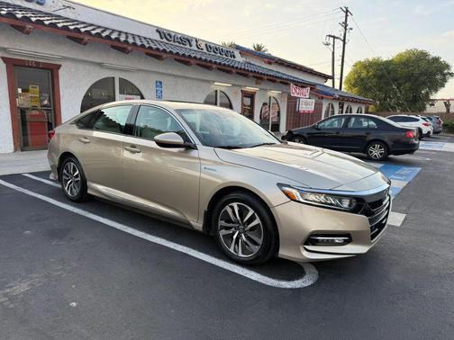 Tan 2018 Honda Accord Hybrid EX