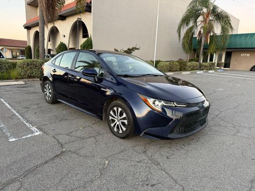 2020 Toyota Corolla Hybrid SE