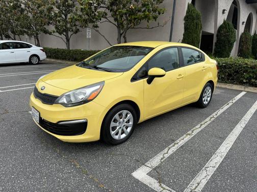 Yellow 2016 Kia Rio LX