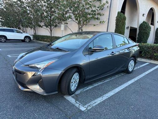 2016 Toyota Prius Two