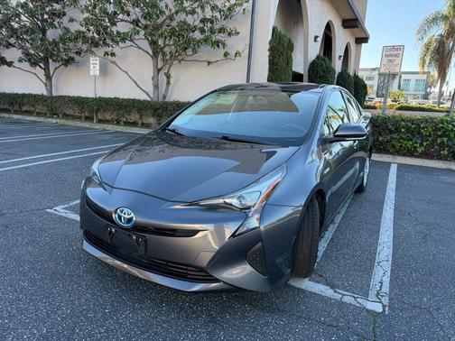 2016 Toyota Prius Two