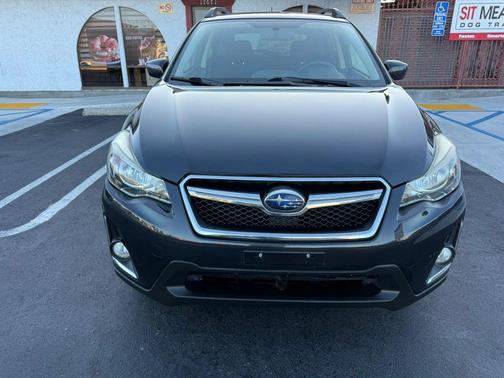 Gray 2017 Subaru Crosstrek 2.0i Premium