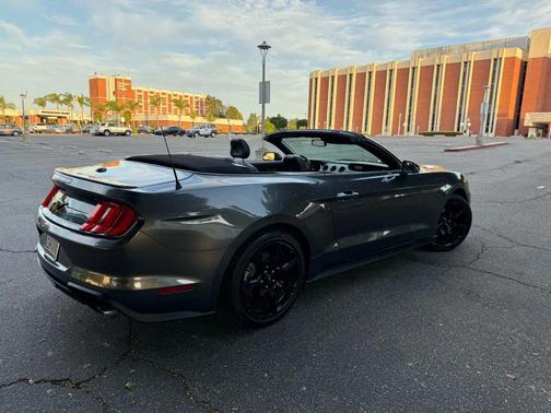 2018 Ford Mustang EcoBoost Premium
