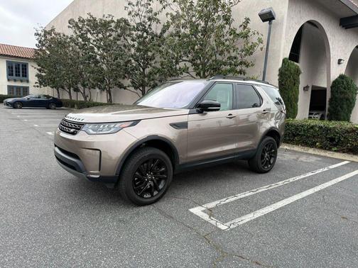 2017 Land Rover Discovery HSE LUXURY
