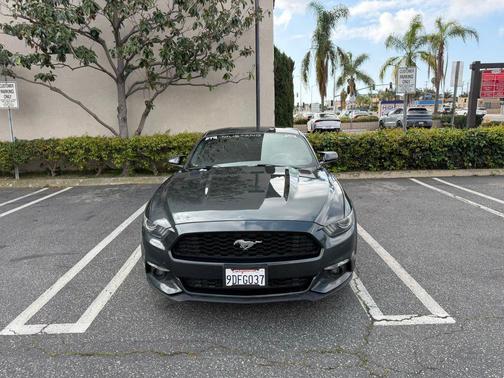 2016 Ford Mustang EcoBoost Premium