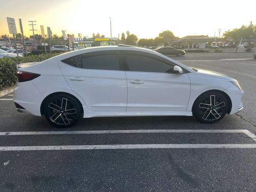 White 2019 Hyundai ELANTRA Sport