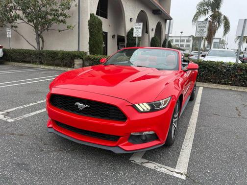 2017 Ford Mustang EcoBoost Premium