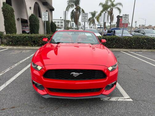2017 Ford Mustang EcoBoost Premium