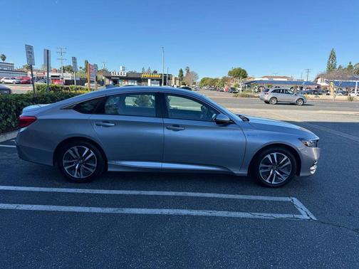 2020 Honda Accord Hybrid Base