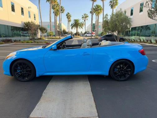 Blue 2013 INFINITI G37 Base