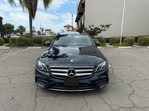 2017 Mercedes-Benz E-Class E 300 Sedan 4D