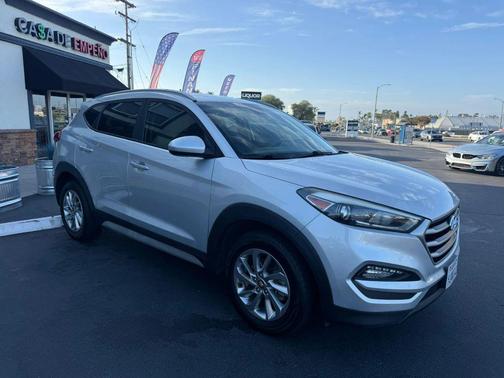 Silver 2018 Hyundai TUCSON SEL