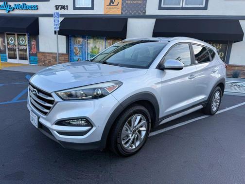 Silver 2018 Hyundai TUCSON SEL